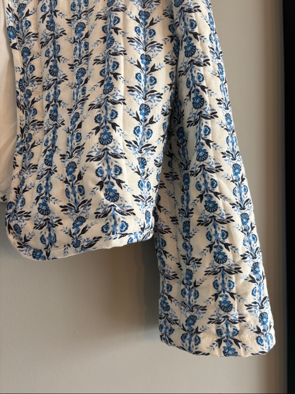 House of Harlow 1960 Quilted Jacket - Picture 5 of 6